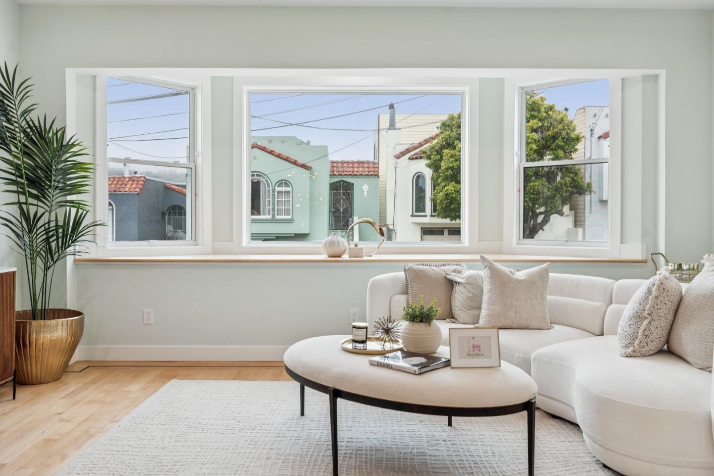Detail Gallery Image 15 of 120 For 276 Seneca Ave, San Francisco,  CA 94112 - 5 Beds | 5 Baths