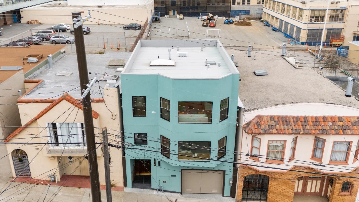 Detail Gallery Image 2 of 120 For 276 Seneca Ave, San Francisco,  CA 94112 - 5 Beds | 5 Baths