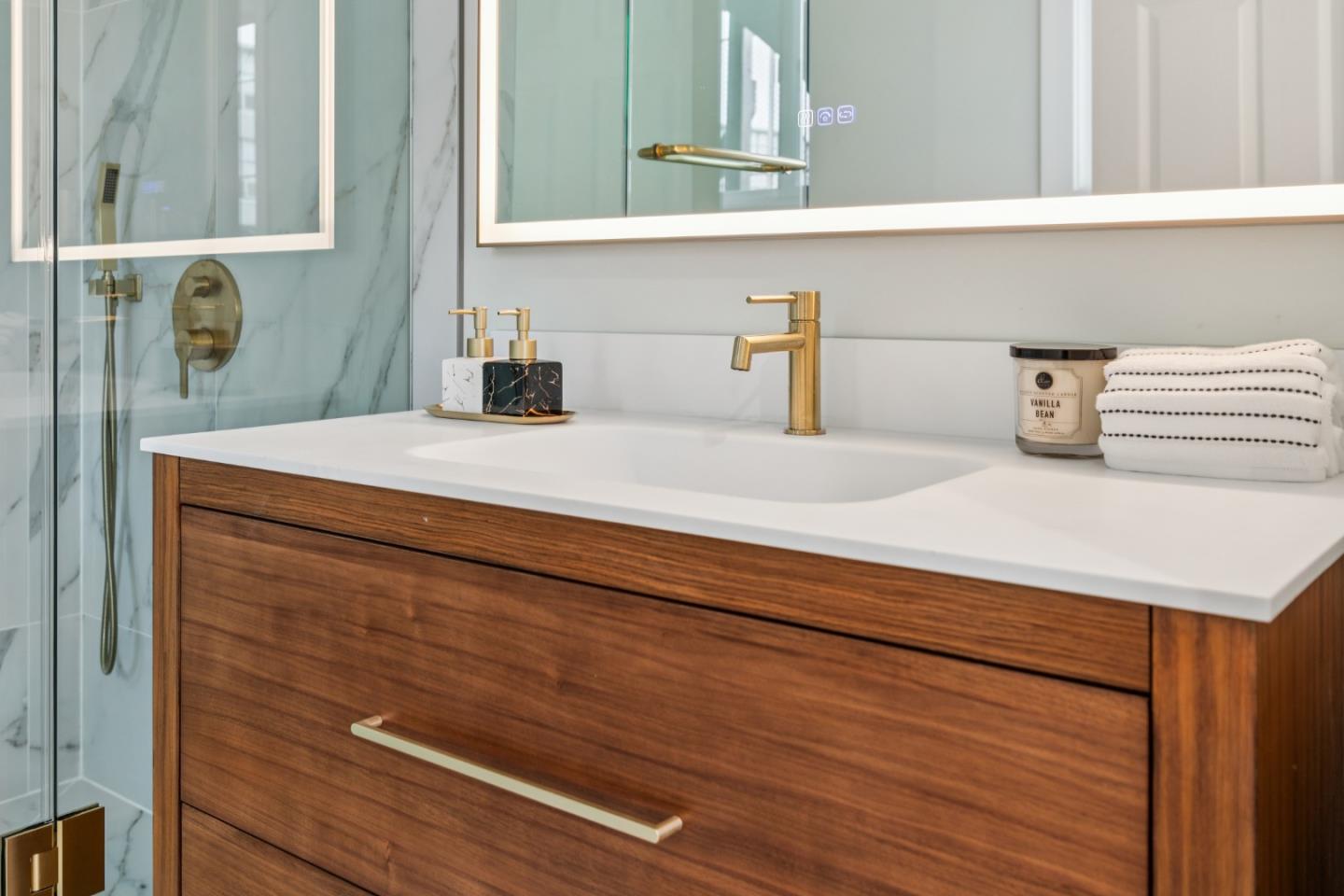 Detail Gallery Image 38 of 120 For 276 Seneca Ave, San Francisco,  CA 94112 - 5 Beds | 5 Baths
