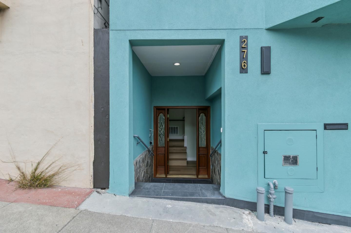 Detail Gallery Image 9 of 120 For 276 Seneca Ave, San Francisco,  CA 94112 - 5 Beds | 5 Baths