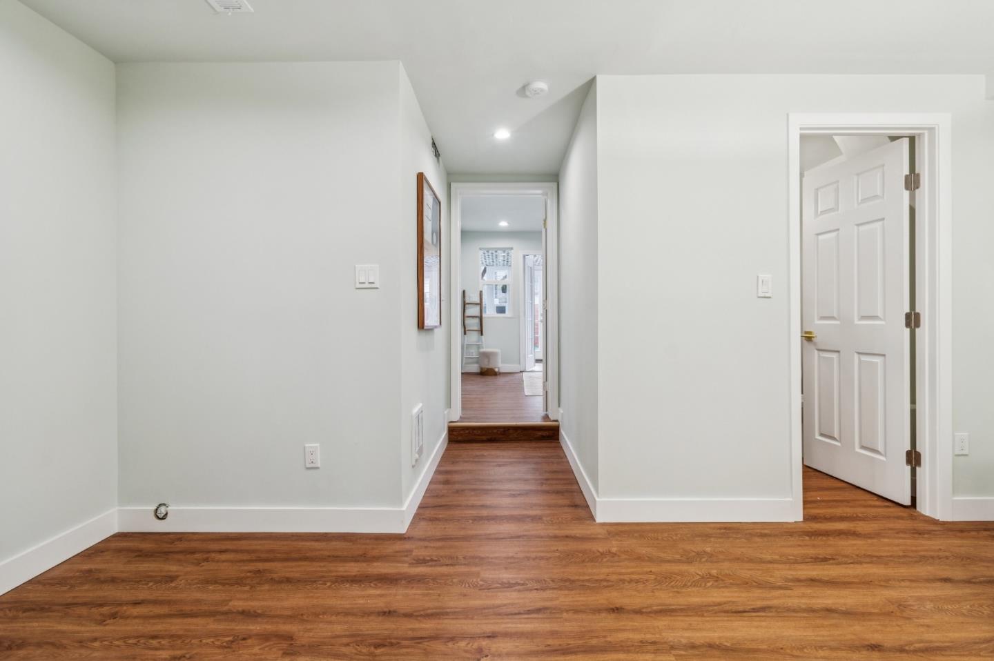 Detail Gallery Image 91 of 120 For 276 Seneca Ave, San Francisco,  CA 94112 - 5 Beds | 5 Baths