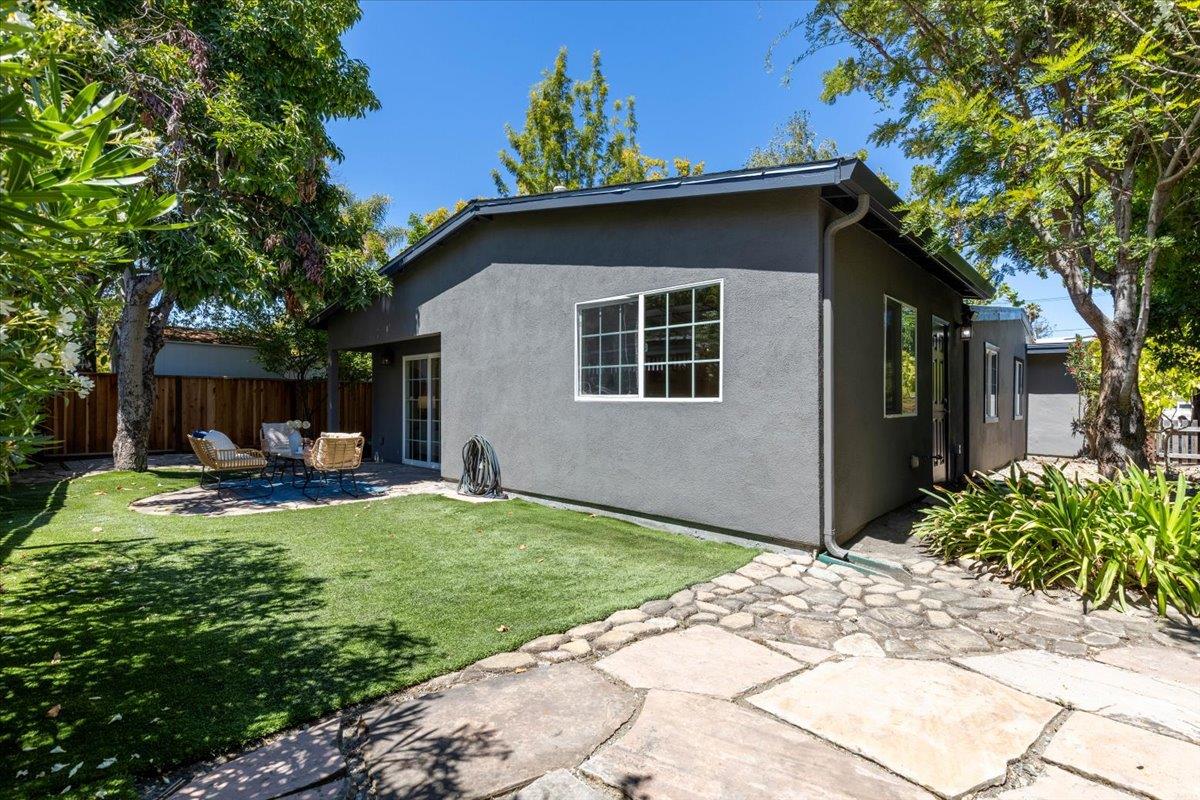 Detail Gallery Image 24 of 27 For 1789 Elsie Ave, Mountain View,  CA 94043 - 3 Beds | 2 Baths