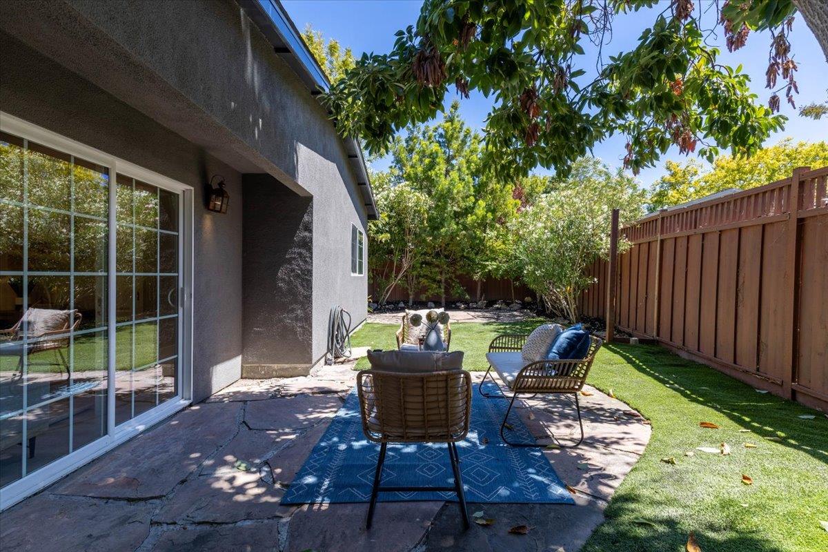 Detail Gallery Image 25 of 27 For 1789 Elsie Ave, Mountain View,  CA 94043 - 3 Beds | 2 Baths