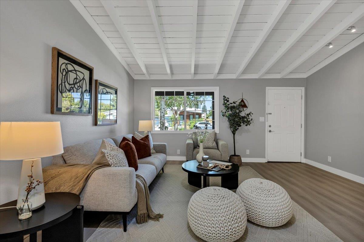 Detail Gallery Image 7 of 27 For 1789 Elsie Ave, Mountain View,  CA 94043 - 3 Beds | 2 Baths