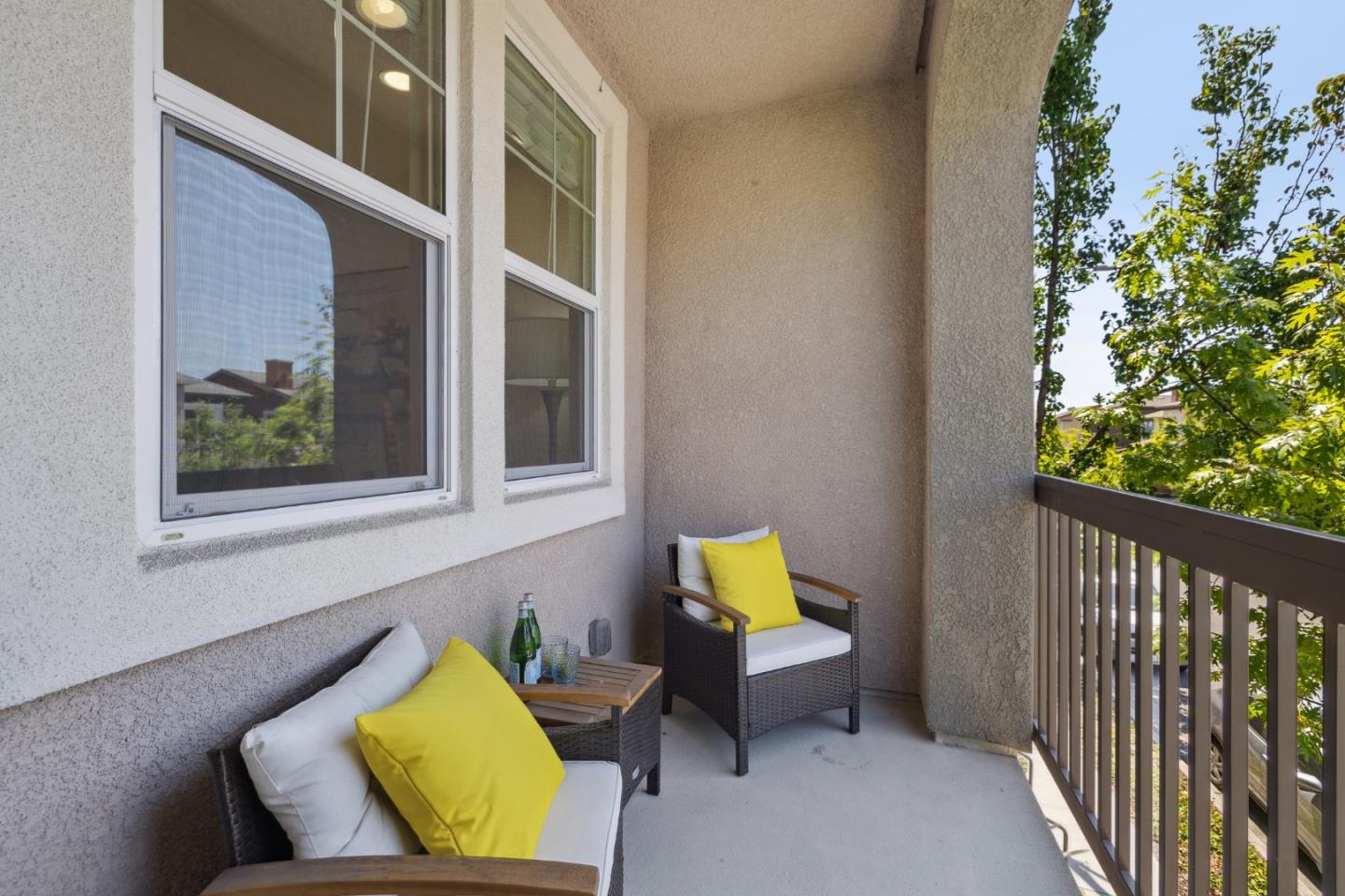 Detail Gallery Image 8 of 16 For 1378 Shore Dr, San Jose,  CA 95131 - 2 Beds | 2 Baths