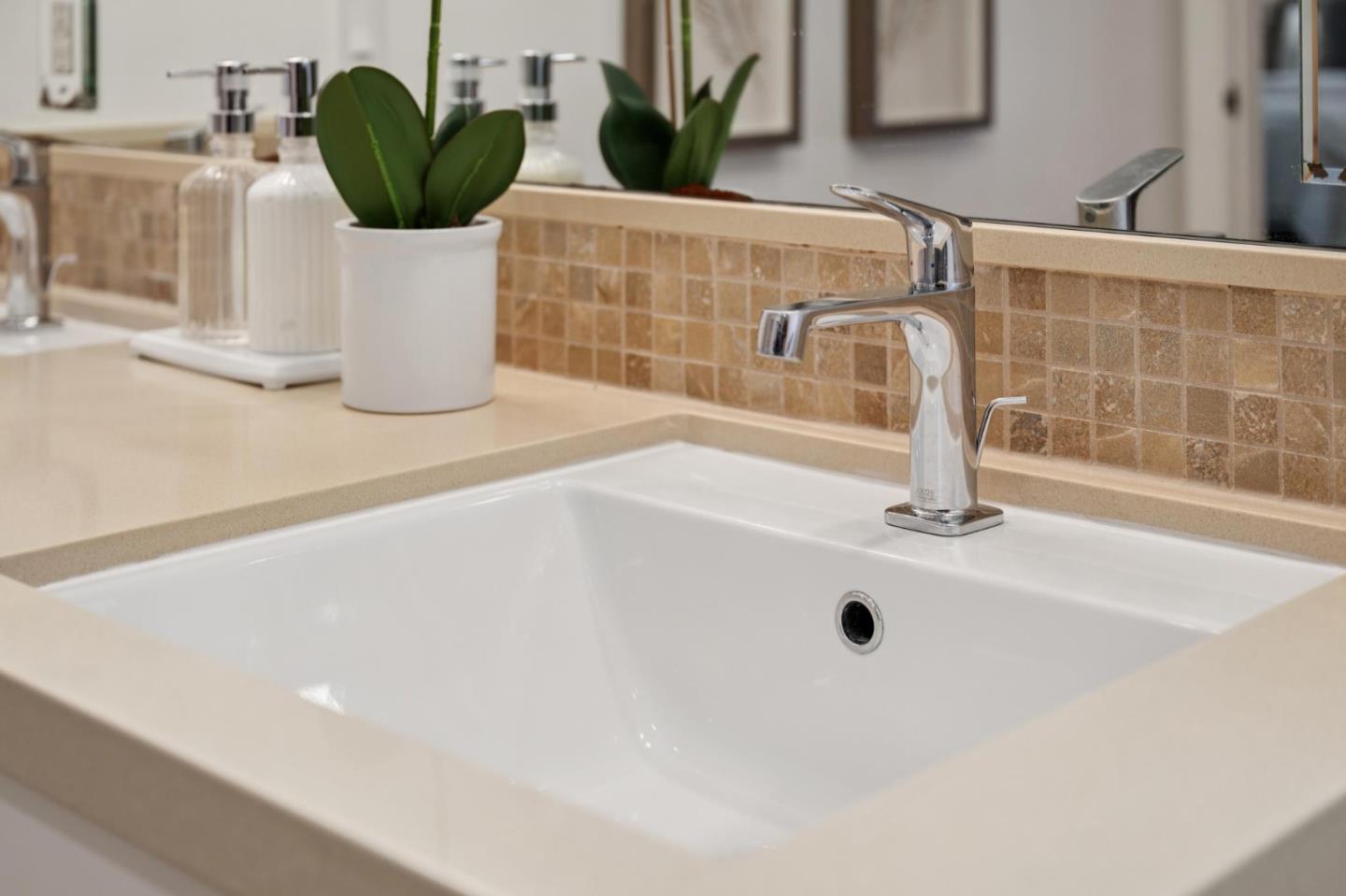 Detail Gallery Image 27 of 43 For 4 Corte Camellia, Millbrae,  CA 94030 - 2 Beds | 1/1 Baths