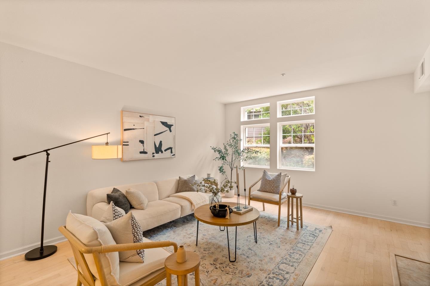 Detail Gallery Image 13 of 50 For 613 Swallowtail Ct, Brisbane,  CA 94005 - 3 Beds | 2 Baths