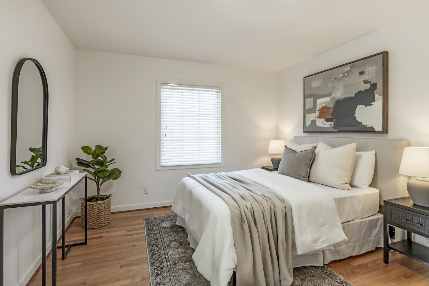Detail Gallery Image 10 of 28 For 80 Centre St, Mountain View,  CA 94041 - 2 Beds | 1 Baths