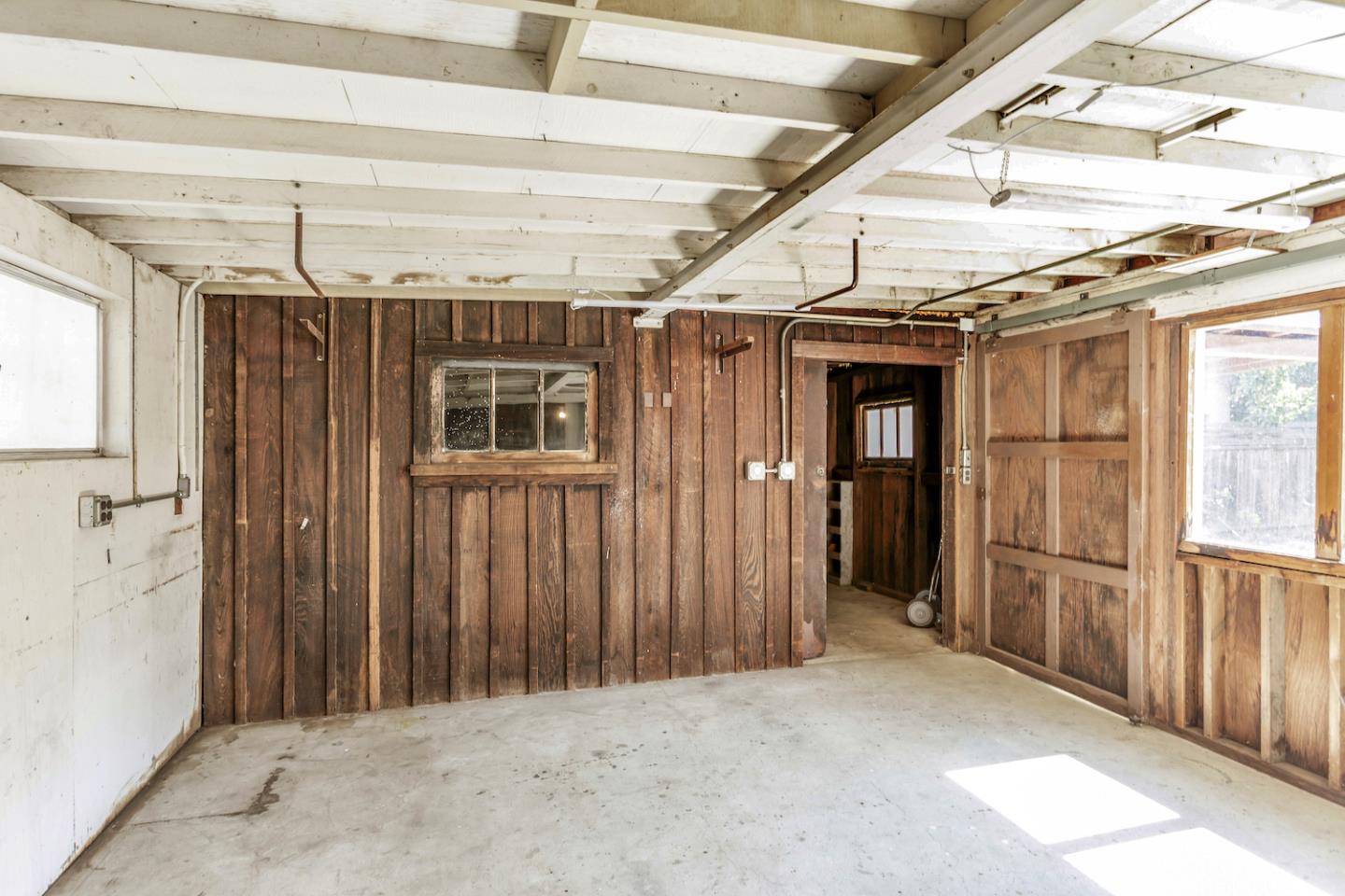 Detail Gallery Image 25 of 28 For 80 Centre St, Mountain View,  CA 94041 - 2 Beds | 1 Baths
