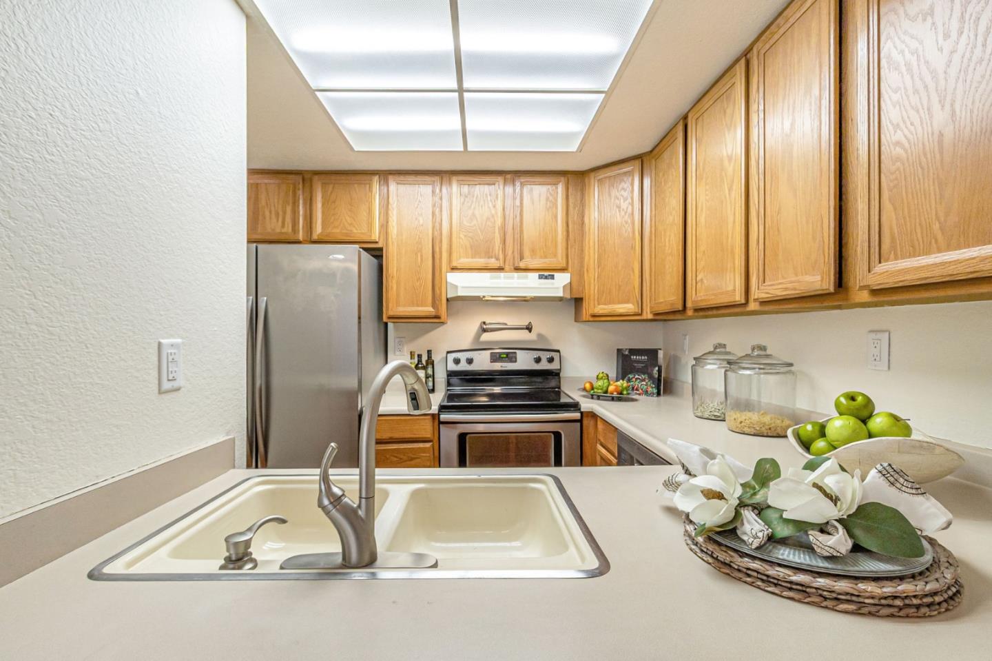 Detail Gallery Image 19 of 62 For 5386 Borneo Cir, San Jose,  CA 95123 - 3 Beds | 2 Baths