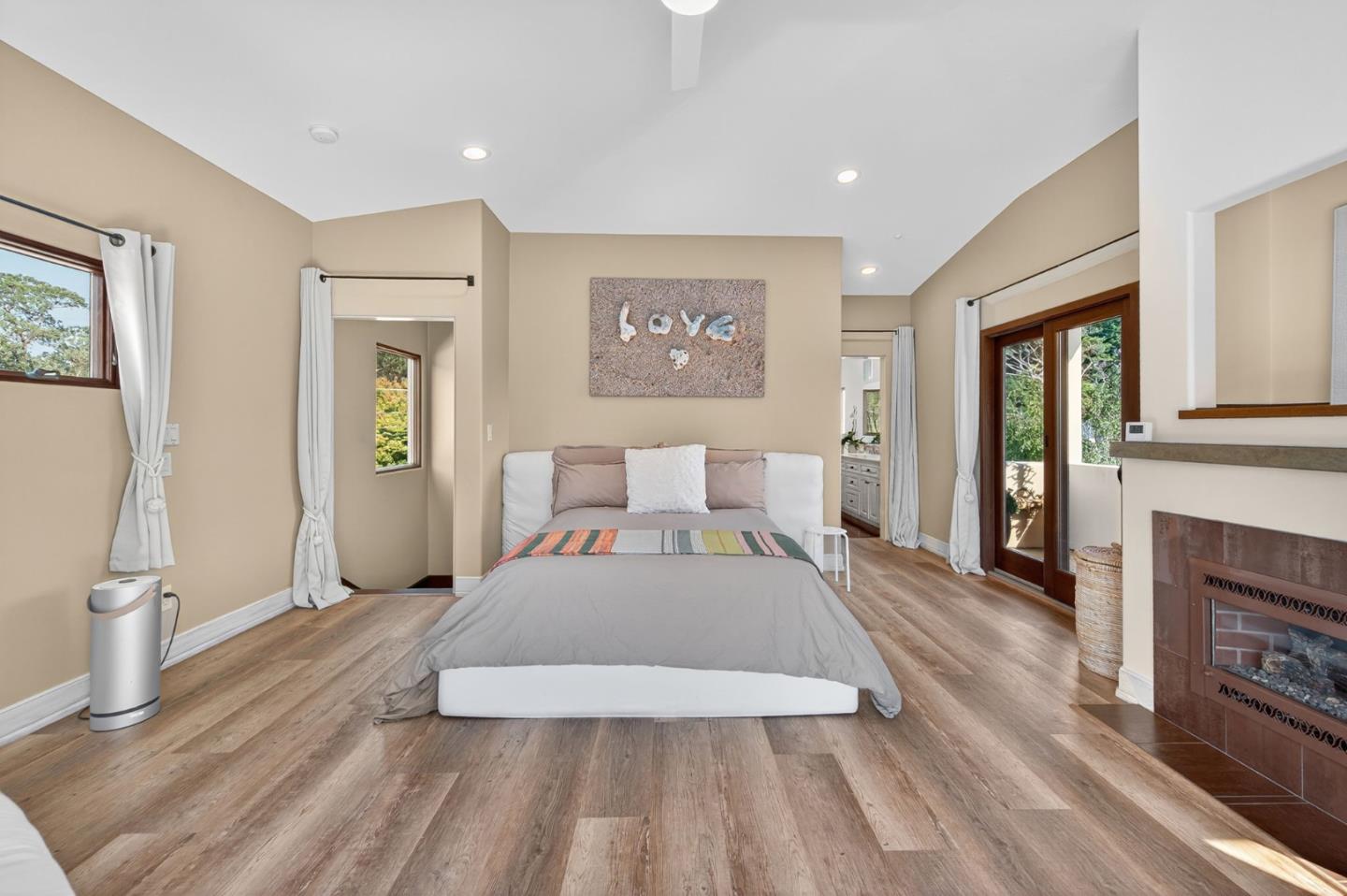 Detail Gallery Image 33 of 65 For 329 Los Altos Dr, Aptos,  CA 95003 - 3 Beds | 2 Baths
