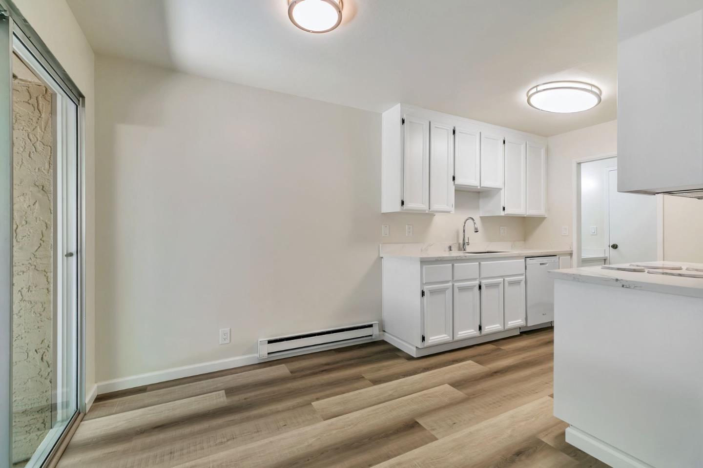 Detail Gallery Image 16 of 39 For 476 N Winchester Blvd #103,  Santa Clara,  CA 95050 - 3 Beds | 2/1 Baths