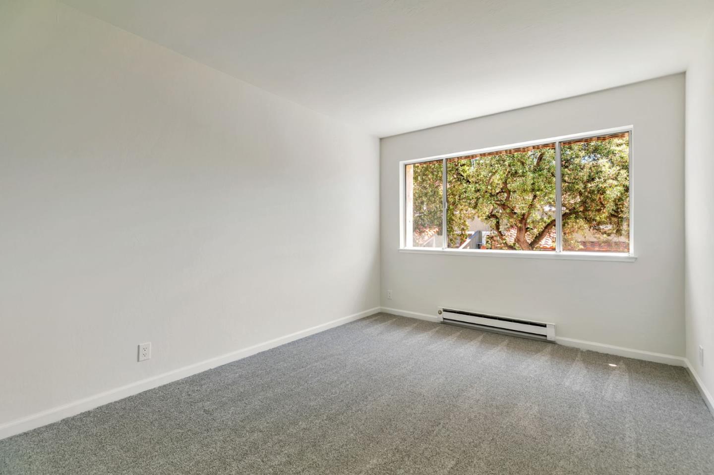Detail Gallery Image 22 of 39 For 476 N Winchester Blvd #103,  Santa Clara,  CA 95050 - 3 Beds | 2/1 Baths
