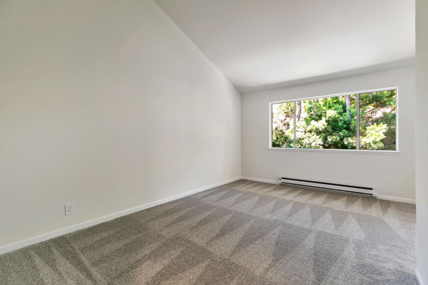 Detail Gallery Image 24 of 39 For 476 N Winchester Blvd #103,  Santa Clara,  CA 95050 - 3 Beds | 2/1 Baths