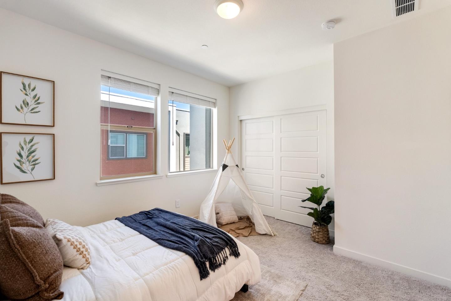 Detail Gallery Image 20 of 29 For 5950 Flash Ct, San Jose,  CA 95119 - 3 Beds | 3/1 Baths