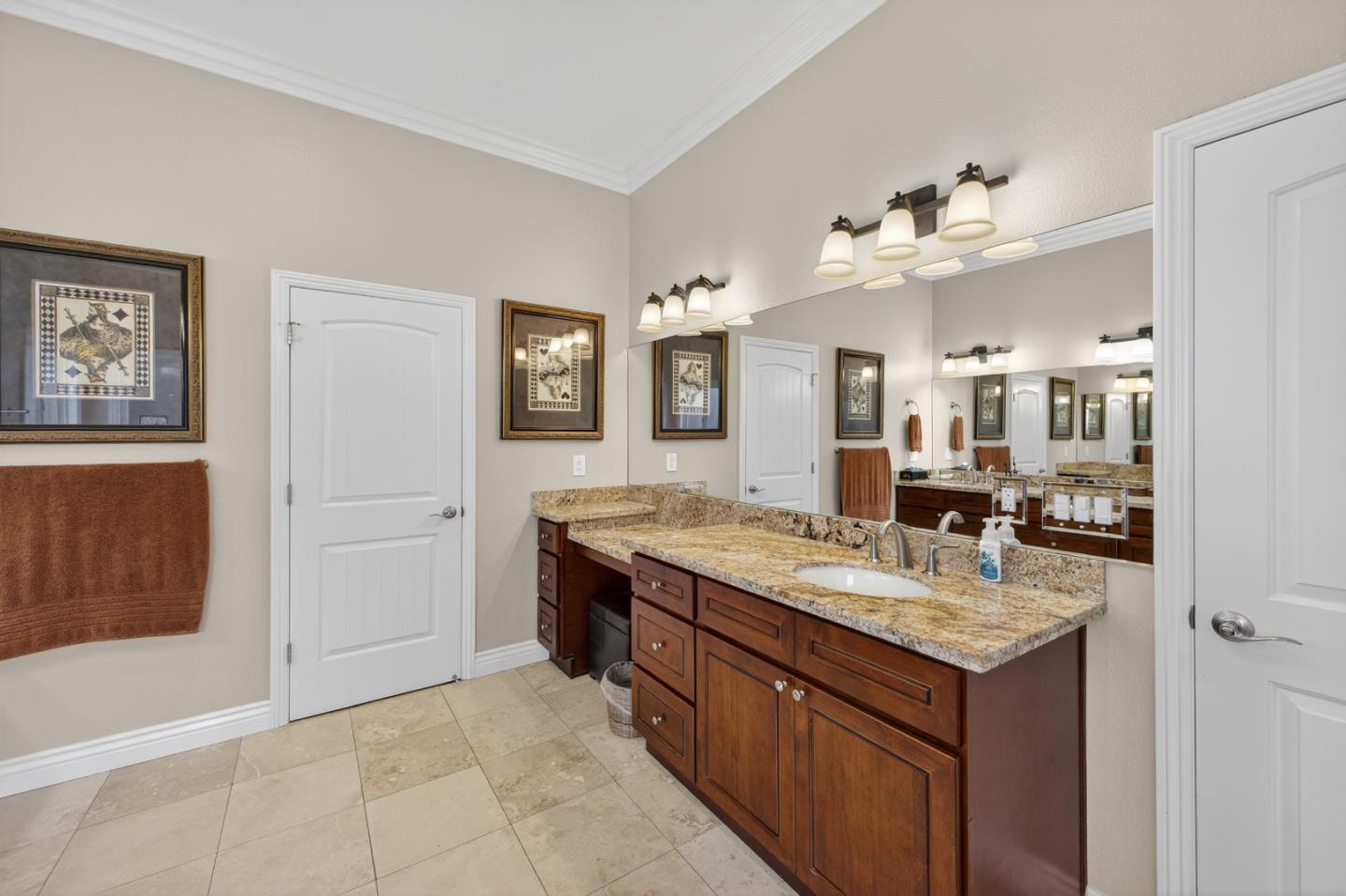 Detail Gallery Image 28 of 54 For 1668 Dolores Dr, San Jose,  CA 95125 - 5 Beds | 5/1 Baths
