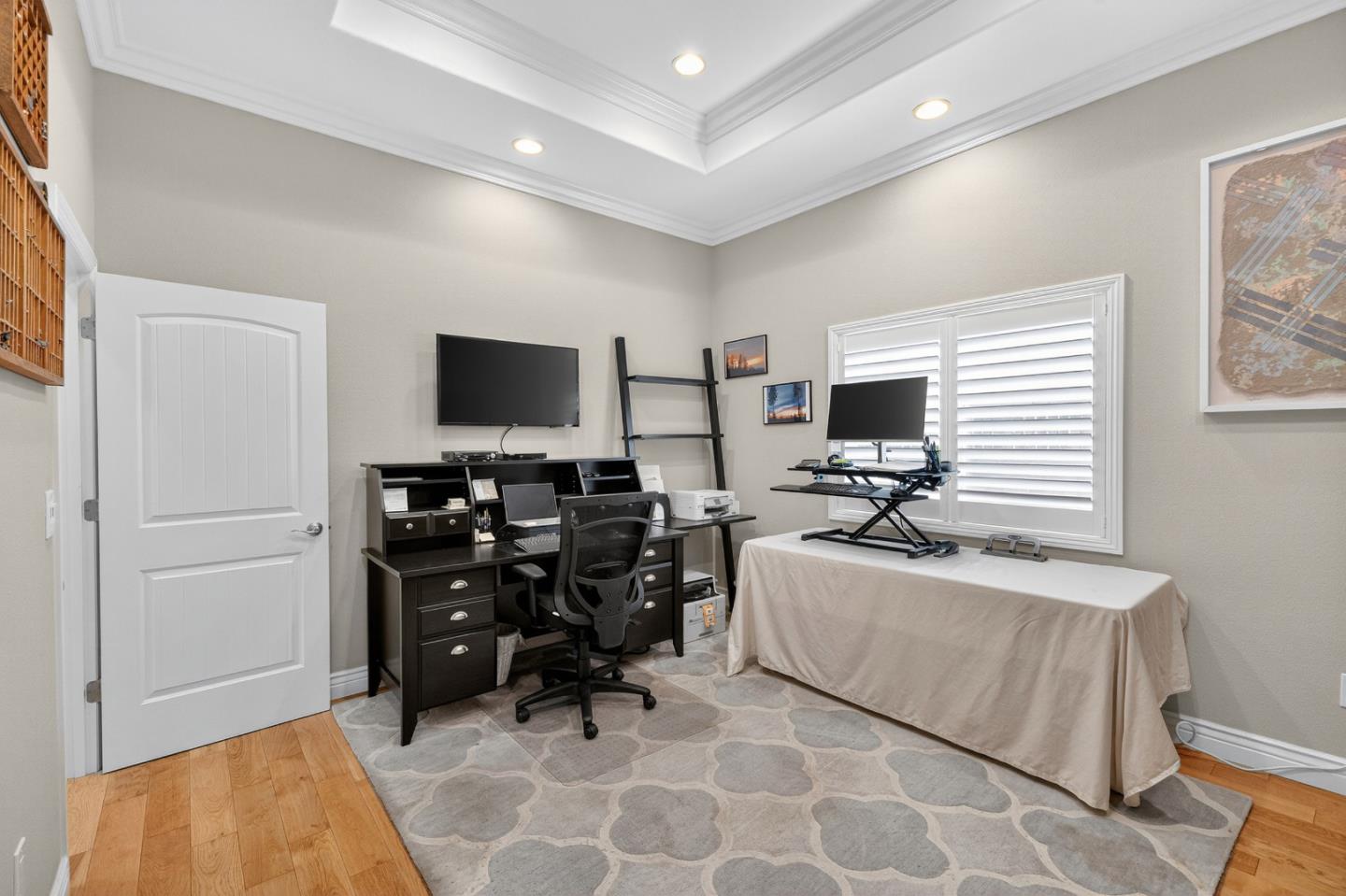 Detail Gallery Image 39 of 54 For 1668 Dolores Dr, San Jose,  CA 95125 - 5 Beds | 5/1 Baths