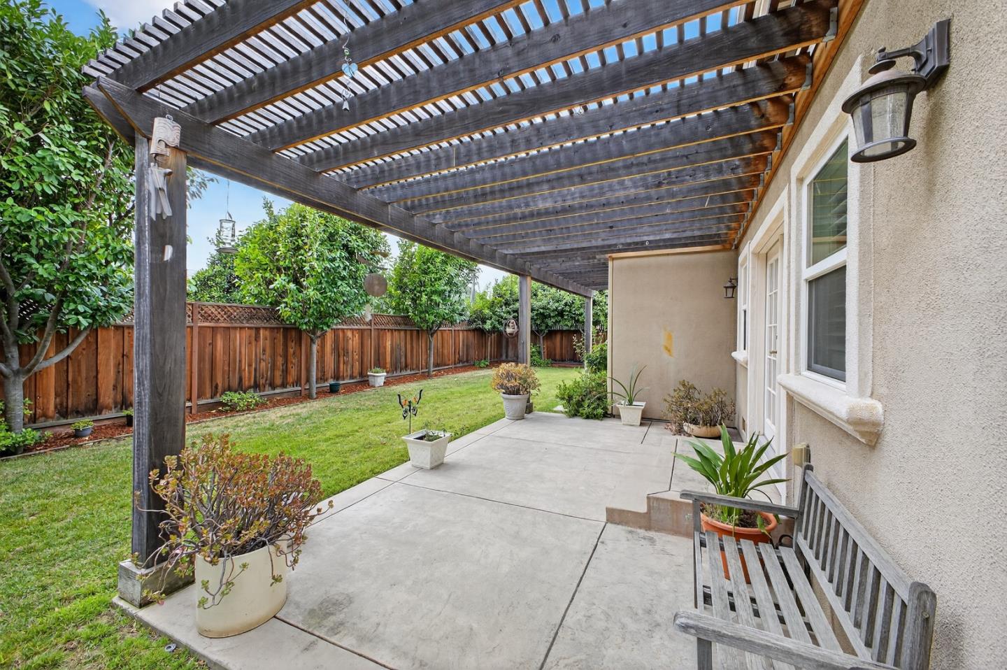 Detail Gallery Image 48 of 54 For 1668 Dolores Dr, San Jose,  CA 95125 - 5 Beds | 5/1 Baths