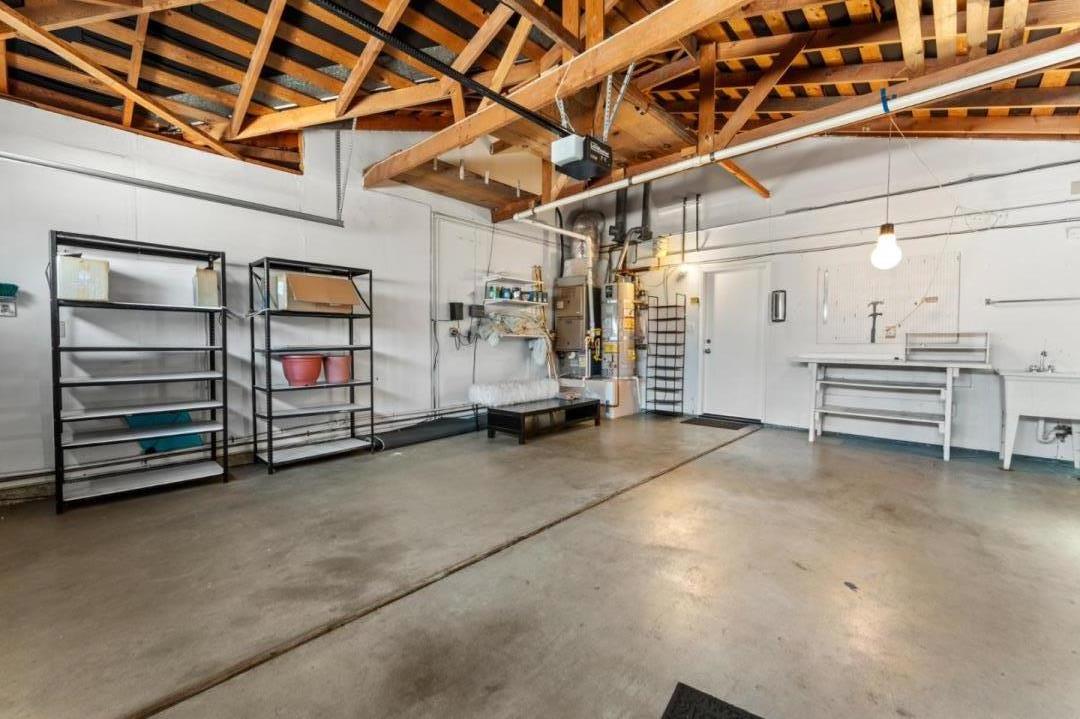 Detail Gallery Image 16 of 26 For 11108 Sutherland Ave, Cupertino,  CA 95014 - 4 Beds | 2/1 Baths