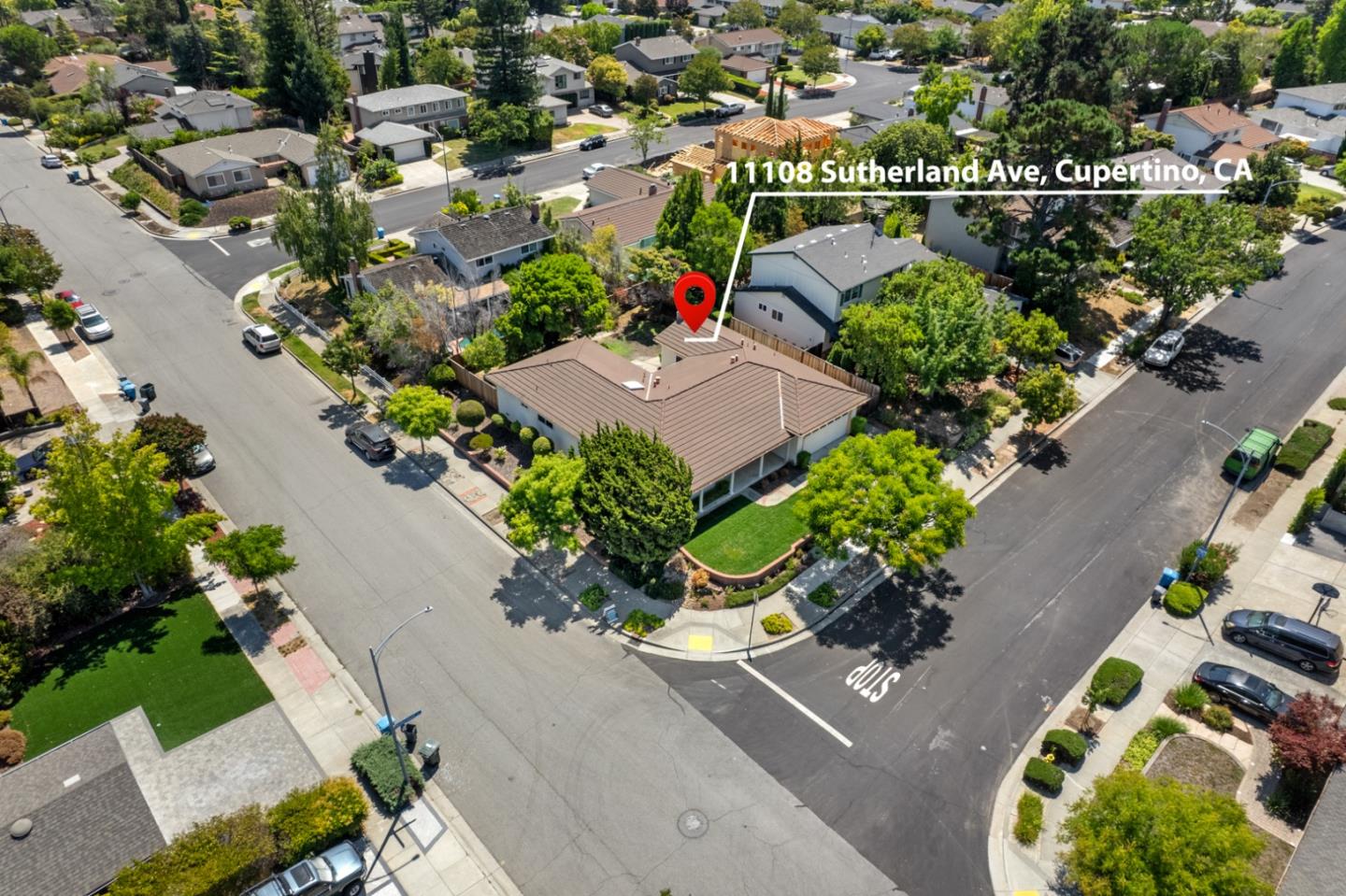 Detail Gallery Image 8 of 26 For 11108 Sutherland Ave, Cupertino,  CA 95014 - 4 Beds | 2/1 Baths