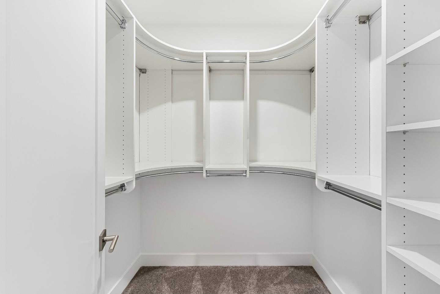 Detail Gallery Image 21 of 42 For 2910 Sanor Pl #105,  Santa Clara,  CA 95051 - 4 Beds | 3/2 Baths