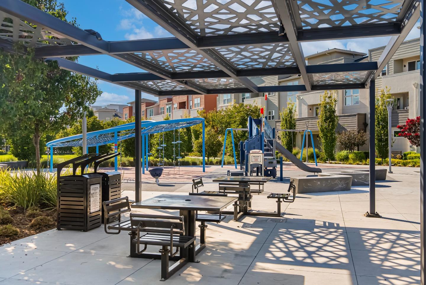 Detail Gallery Image 37 of 42 For 2910 Sanor Pl #105,  Santa Clara,  CA 95051 - 4 Beds | 3/2 Baths