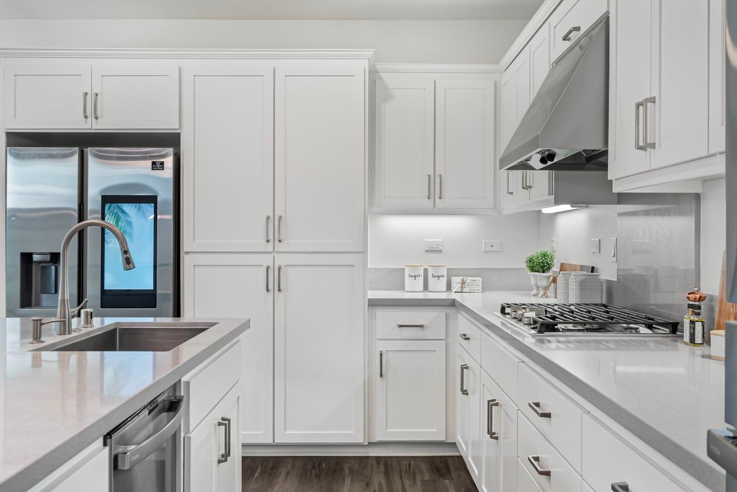 Detail Gallery Image 9 of 42 For 2910 Sanor Pl #105,  Santa Clara,  CA 95051 - 4 Beds | 3/2 Baths
