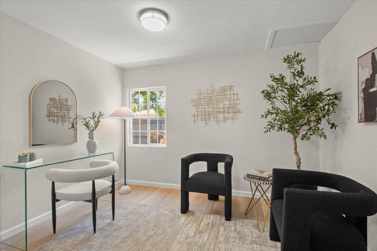 Detail Gallery Image 19 of 52 For 586 Burgoyne St, Mountain View,  CA 94043 - 4 Beds | 4 Baths