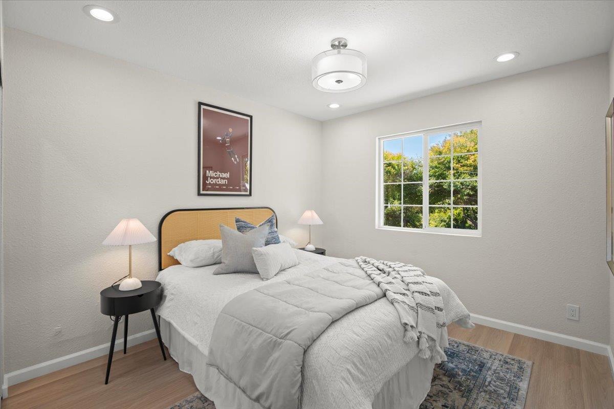 Detail Gallery Image 25 of 52 For 586 Burgoyne St, Mountain View,  CA 94043 - 4 Beds | 4 Baths