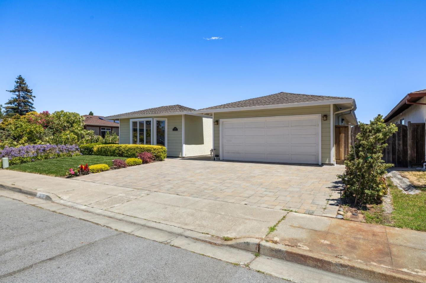 Detail Gallery Image 17 of 86 For 372 Bluefish Ct, Foster City,  CA 94404 - 3 Beds | 2 Baths