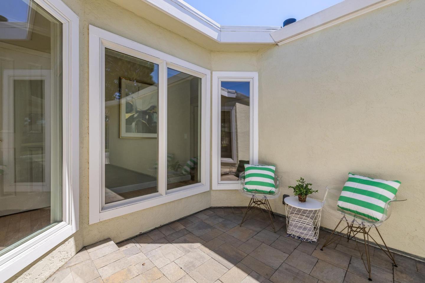 Detail Gallery Image 21 of 86 For 372 Bluefish Ct, Foster City,  CA 94404 - 3 Beds | 2 Baths