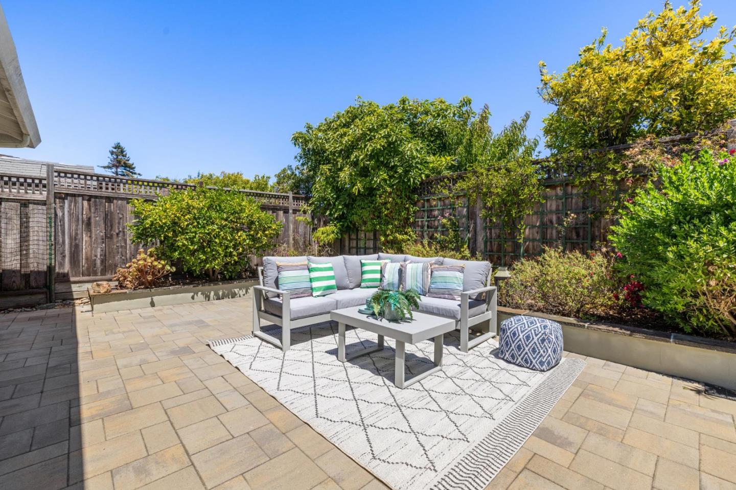 Detail Gallery Image 85 of 86 For 372 Bluefish Ct, Foster City,  CA 94404 - 3 Beds | 2 Baths
