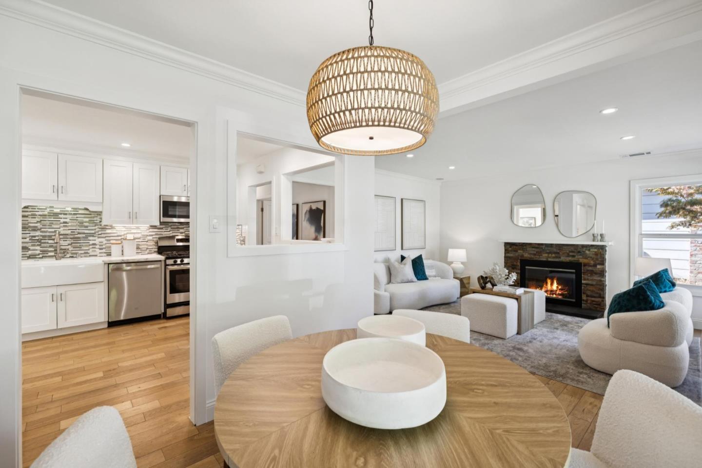 Detail Gallery Image 11 of 38 For 2611 Carson St, Redwood City,  CA 94061 - 3 Beds | 2 Baths