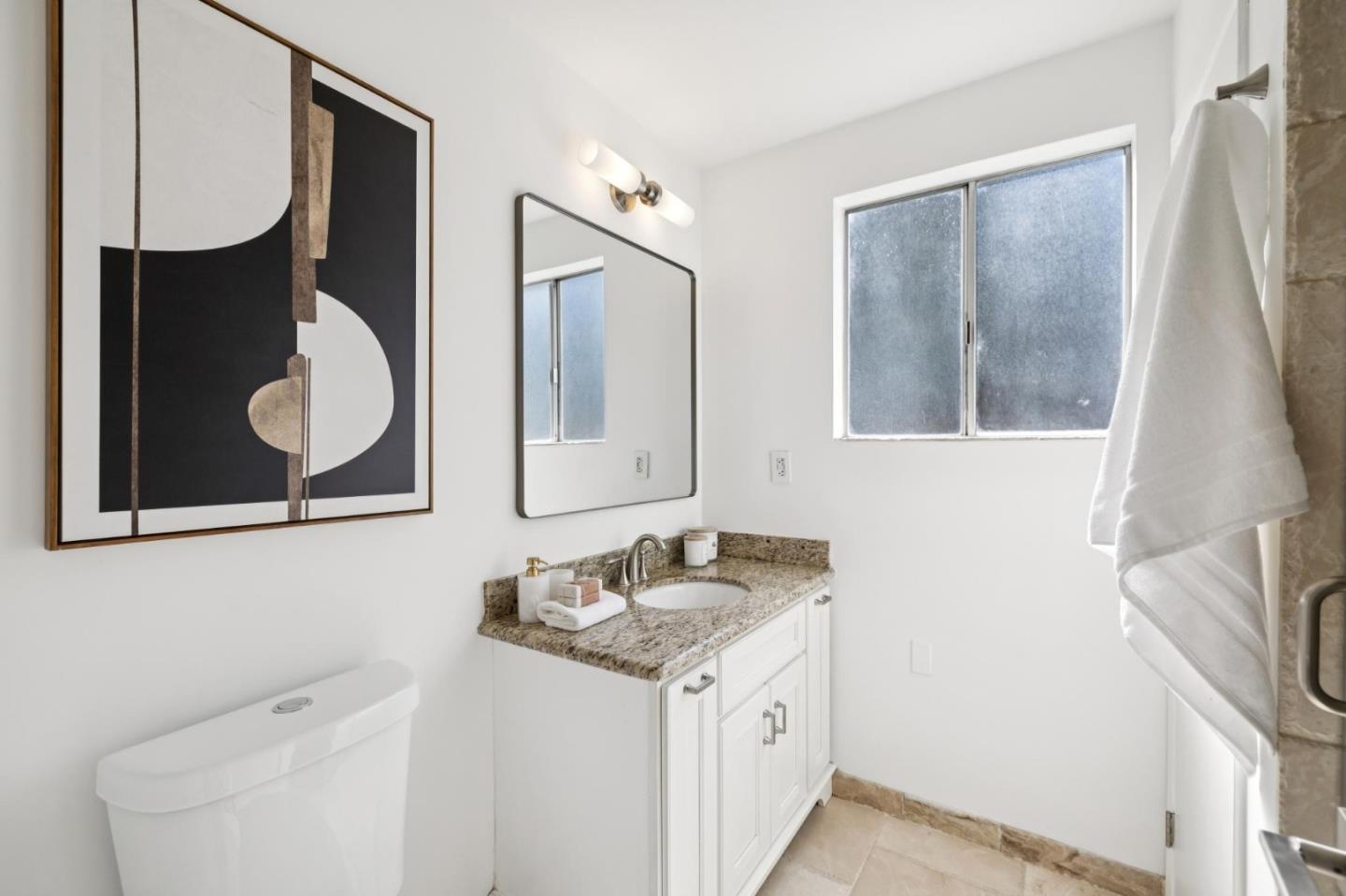Detail Gallery Image 19 of 38 For 2611 Carson St, Redwood City,  CA 94061 - 3 Beds | 2 Baths