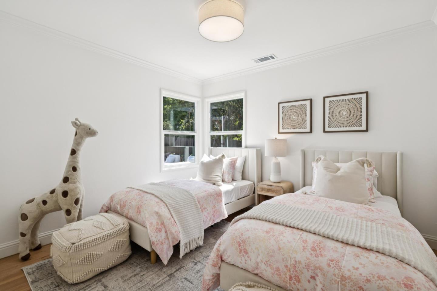 Detail Gallery Image 21 of 38 For 2611 Carson St, Redwood City,  CA 94061 - 3 Beds | 2 Baths