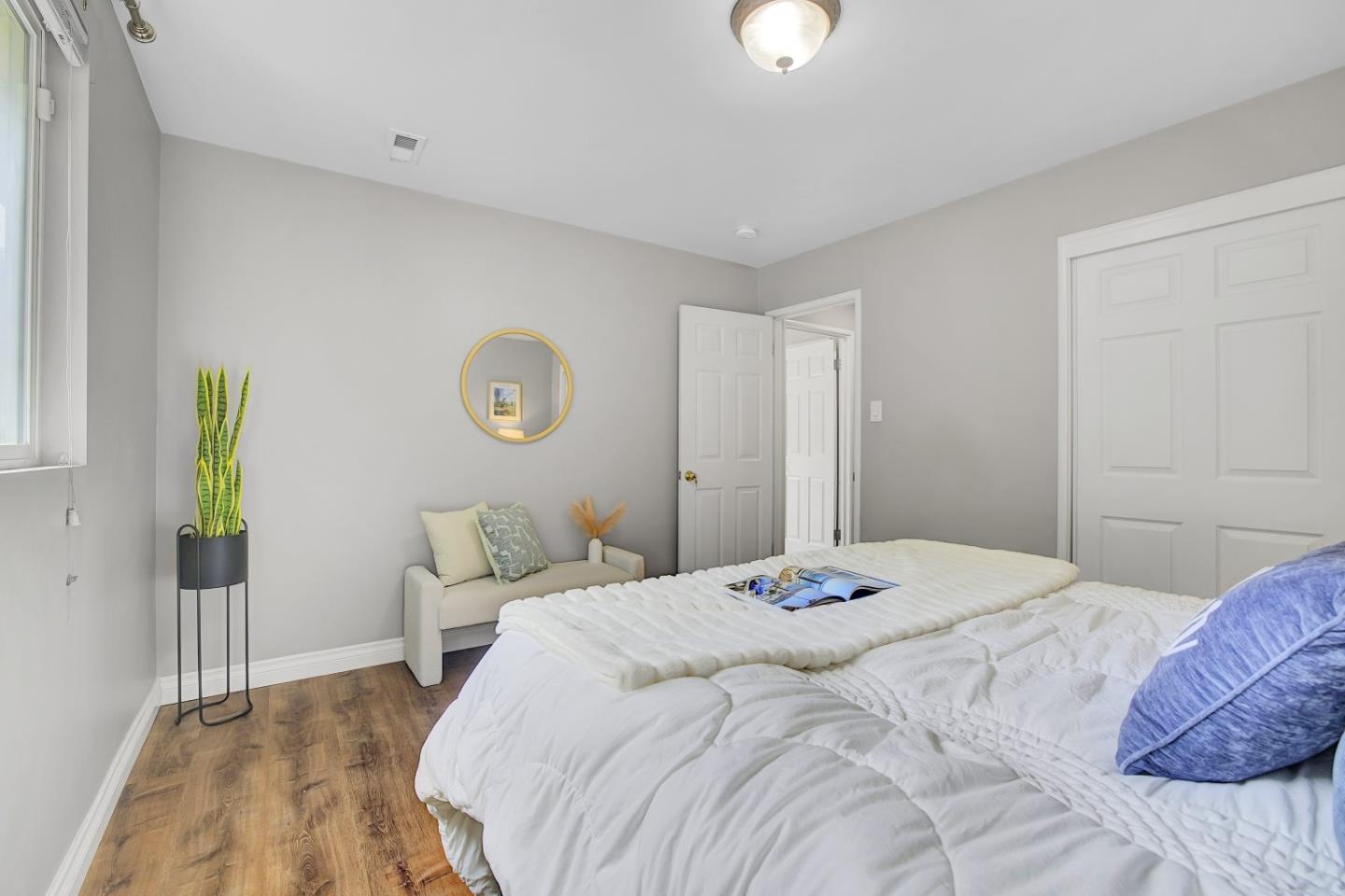 Detail Gallery Image 13 of 25 For 2228 Terra Villa St, East Palo Alto,  CA 94303 - 3 Beds | 1/1 Baths