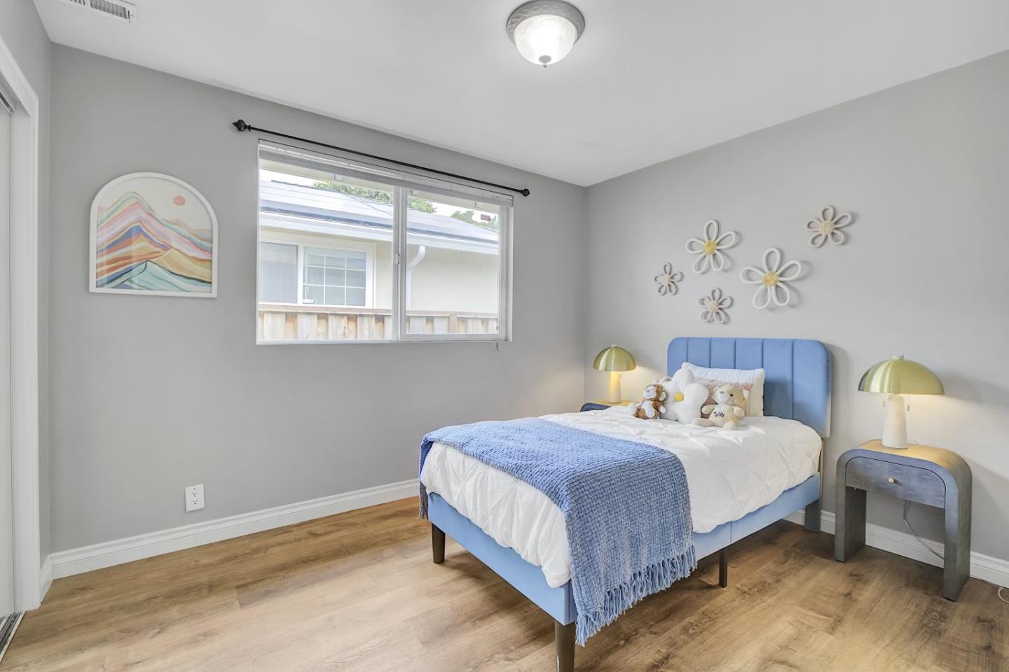 Detail Gallery Image 15 of 25 For 2228 Terra Villa St, East Palo Alto,  CA 94303 - 3 Beds | 1/1 Baths