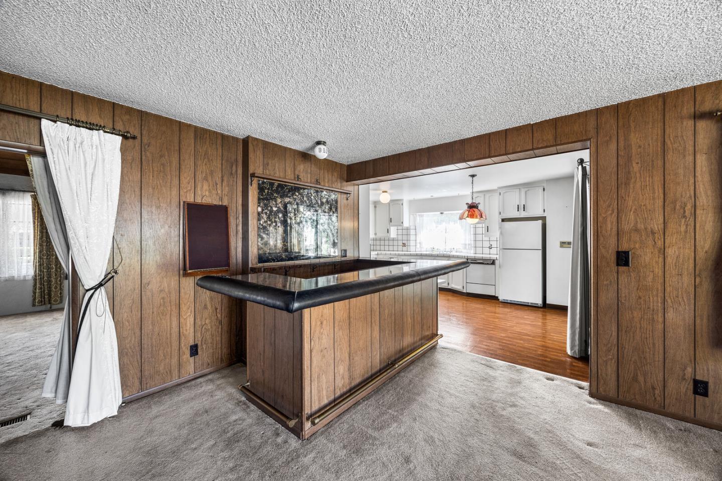 Detail Gallery Image 10 of 26 For 14 Nevada St, Redwood City,  CA 94062 - 2 Beds | 2 Baths