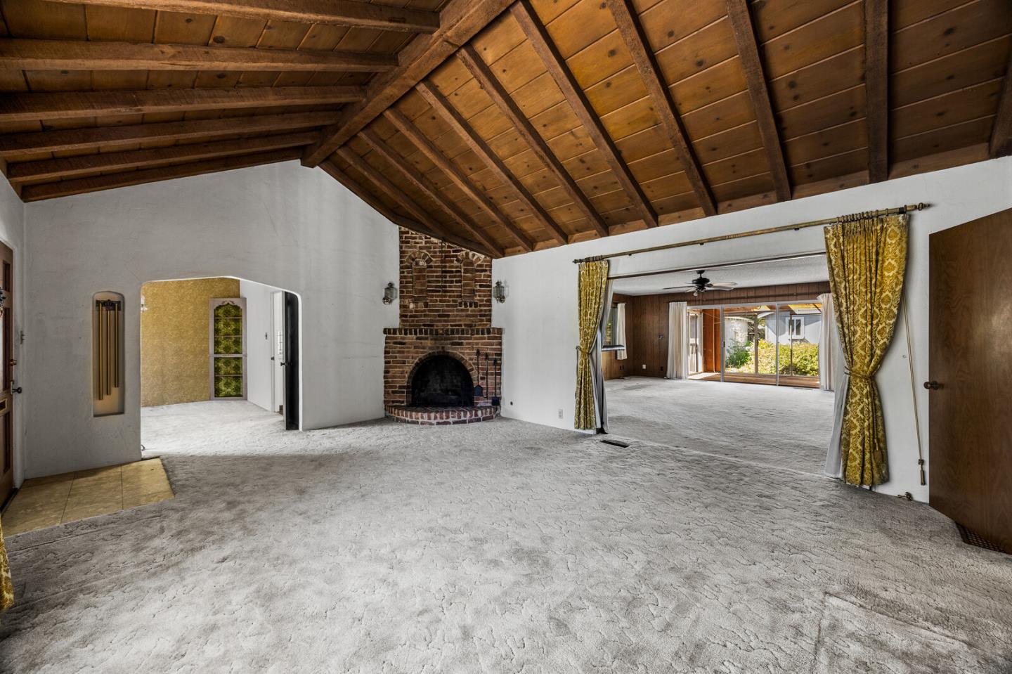 Detail Gallery Image 5 of 26 For 14 Nevada St, Redwood City,  CA 94062 - 2 Beds | 2 Baths