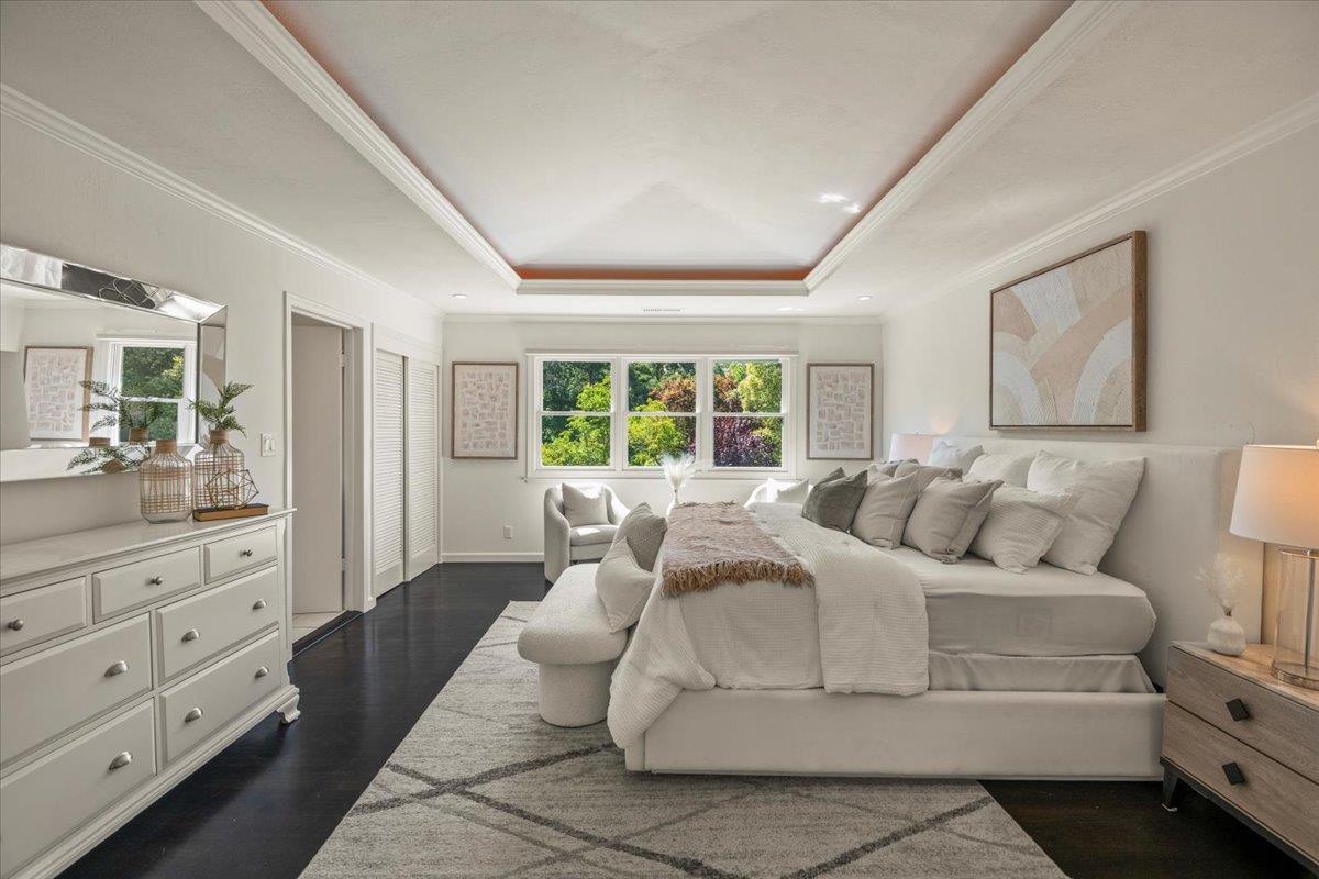 Detail Gallery Image 27 of 66 For 14228 Amherst Ct, Los Altos Hills,  CA 94022 - 5 Beds | 4 Baths