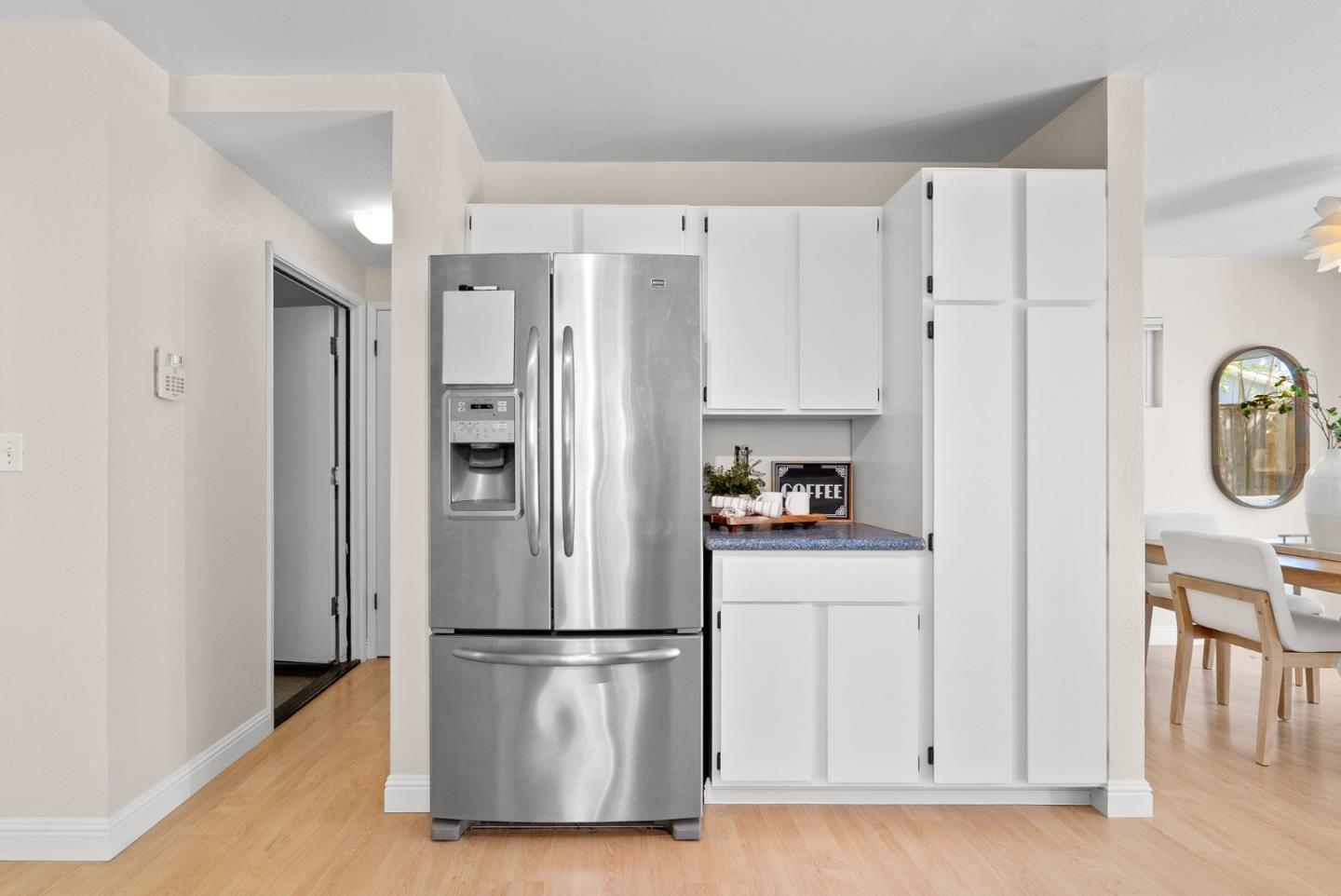 Detail Gallery Image 12 of 55 For 141 Walk Cir, Santa Cruz,  CA 95060 - 2 Beds | 2 Baths