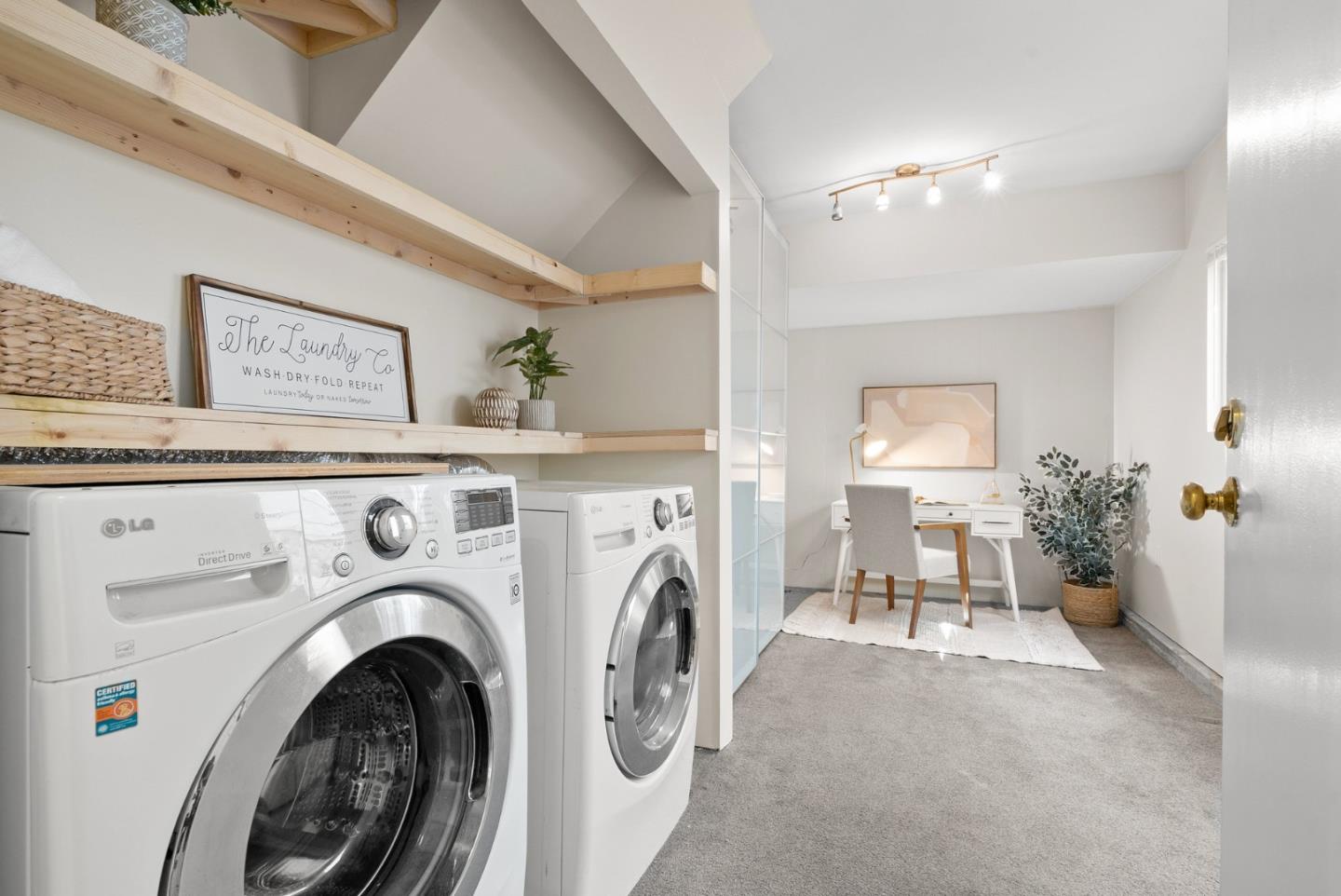Detail Gallery Image 21 of 55 For 141 Walk Cir, Santa Cruz,  CA 95060 - 2 Beds | 2 Baths
