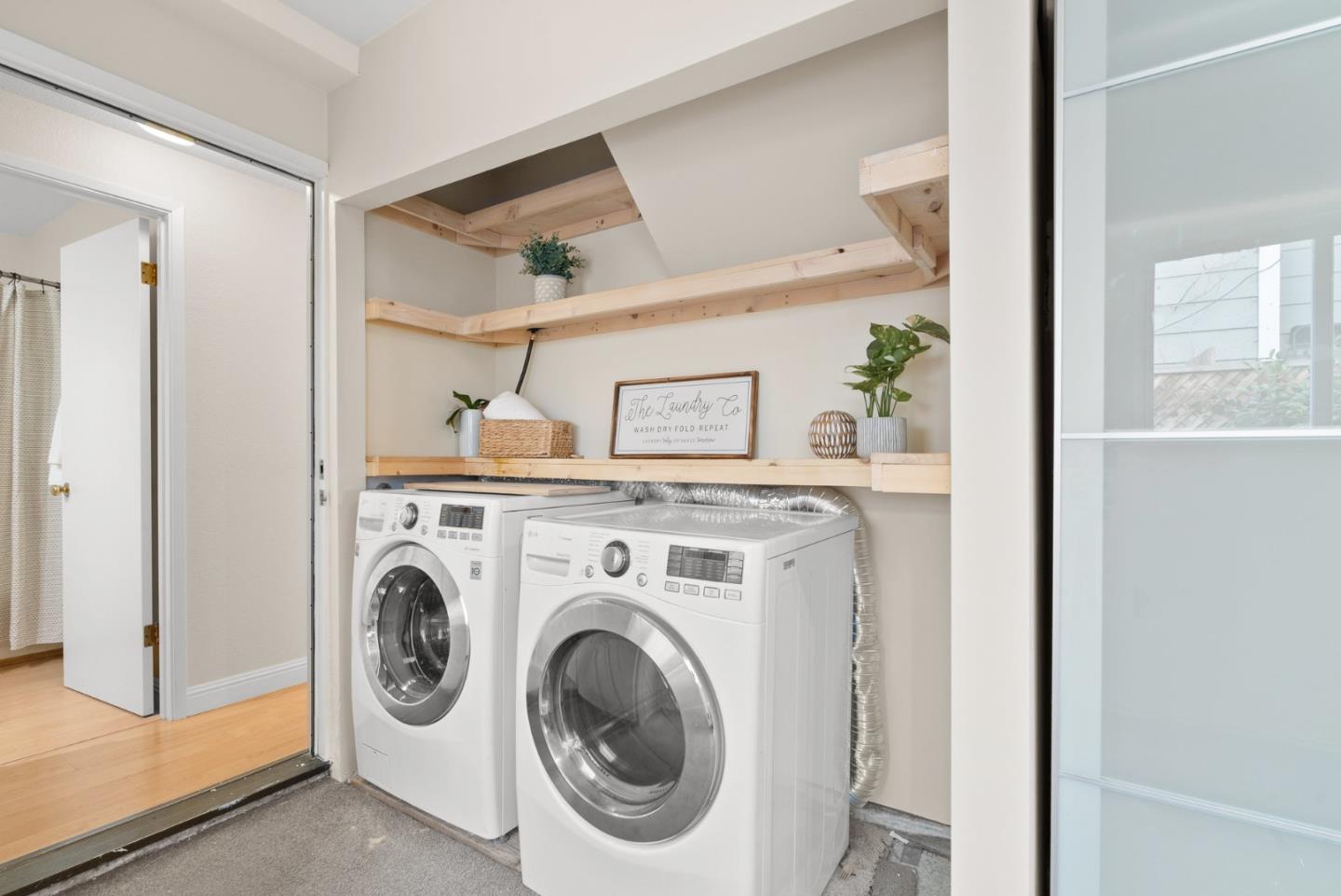 Detail Gallery Image 22 of 55 For 141 Walk Cir, Santa Cruz,  CA 95060 - 2 Beds | 2 Baths