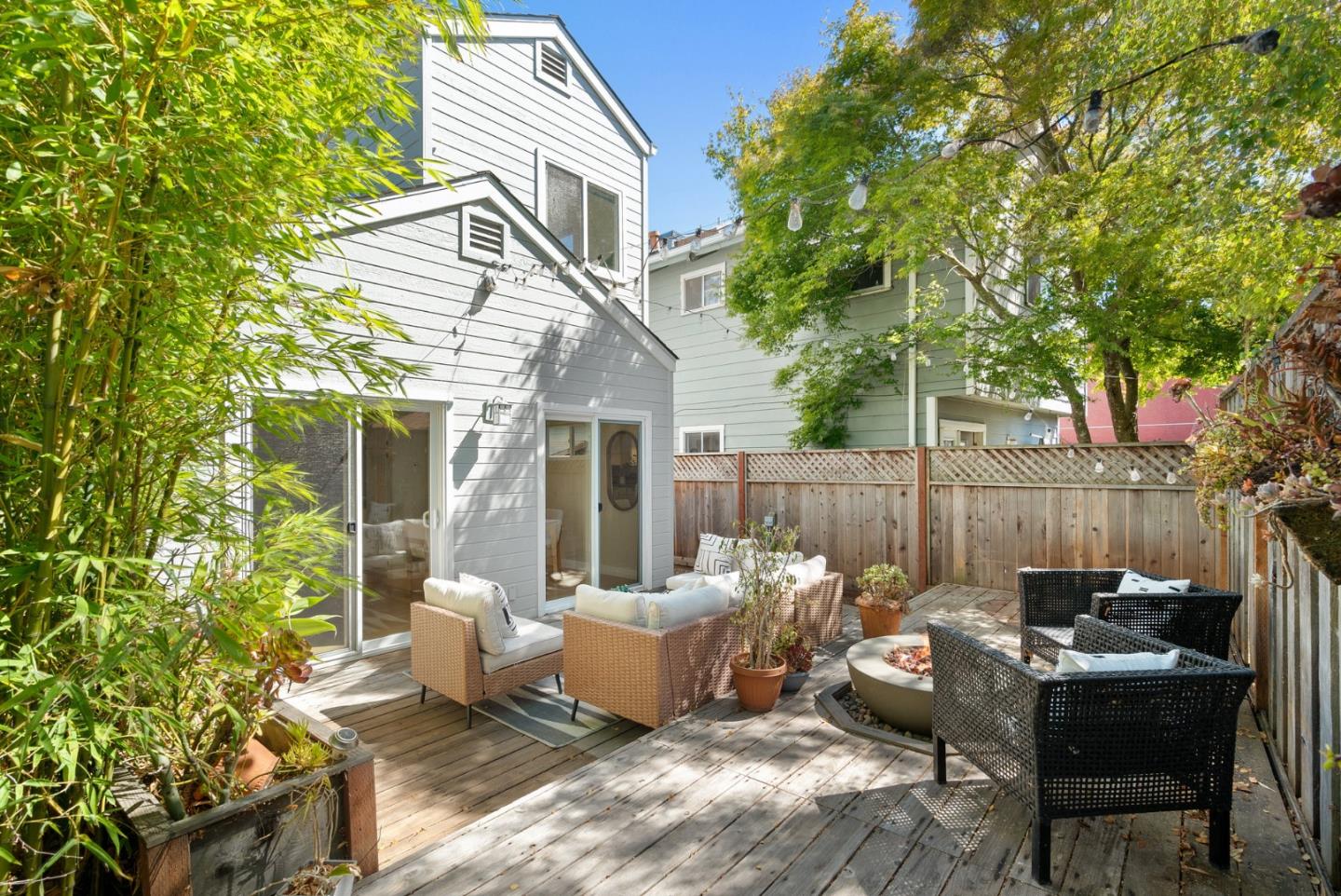 Detail Gallery Image 38 of 55 For 141 Walk Cir, Santa Cruz,  CA 95060 - 2 Beds | 2 Baths