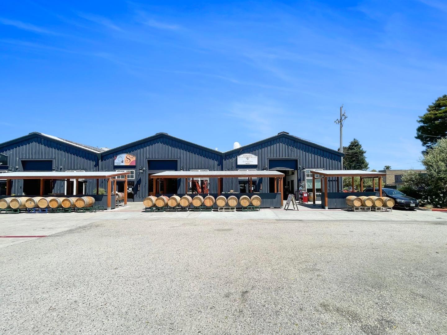 Detail Gallery Image 47 of 55 For 141 Walk Cir, Santa Cruz,  CA 95060 - 2 Beds | 2 Baths