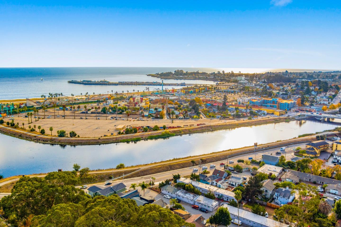 Detail Gallery Image 52 of 55 For 141 Walk Cir, Santa Cruz,  CA 95060 - 2 Beds | 2 Baths