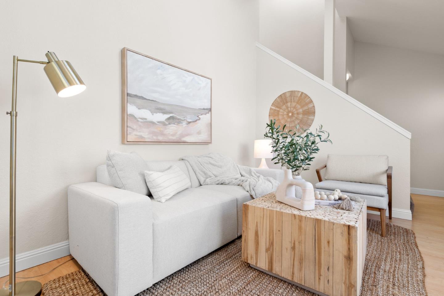 Detail Gallery Image 6 of 55 For 141 Walk Cir, Santa Cruz,  CA 95060 - 2 Beds | 2 Baths
