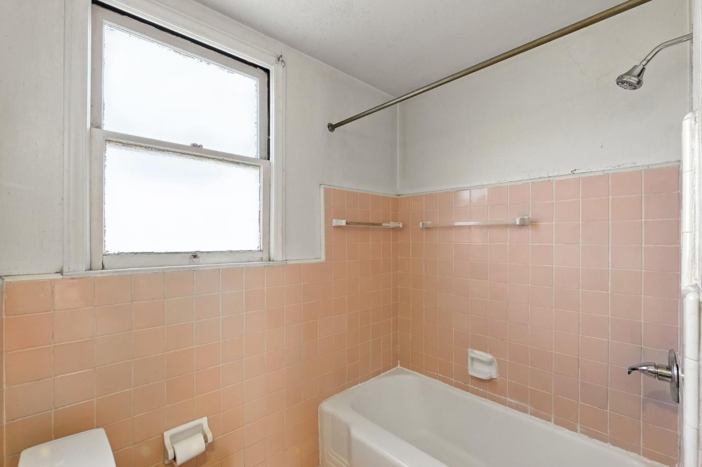 Detail Gallery Image 17 of 31 For 1333 Williams Ave, San Bruno,  CA 94066 - 3 Beds | 1 Baths