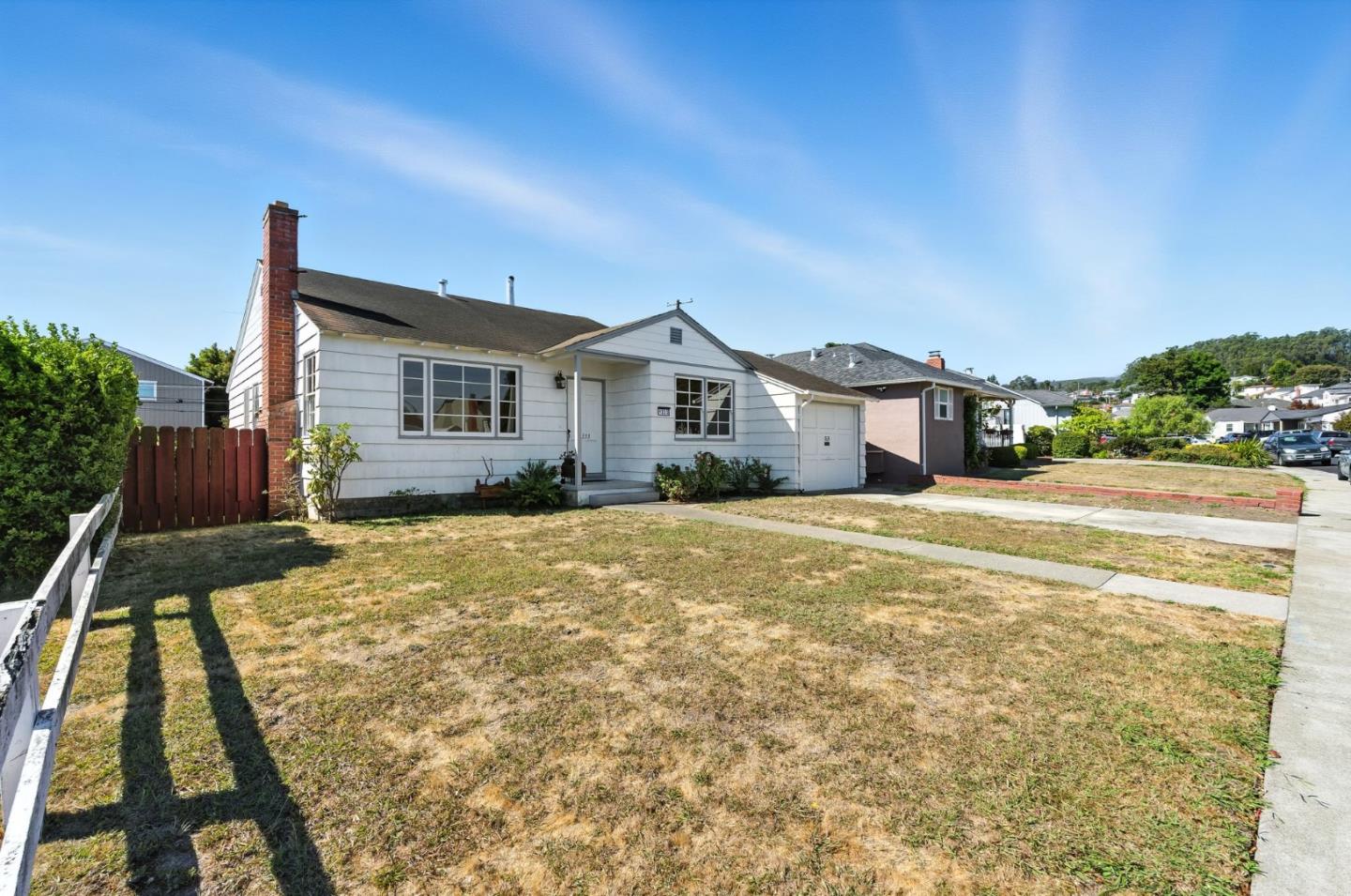 Detail Gallery Image 2 of 31 For 1333 Williams Ave, San Bruno,  CA 94066 - 3 Beds | 1 Baths