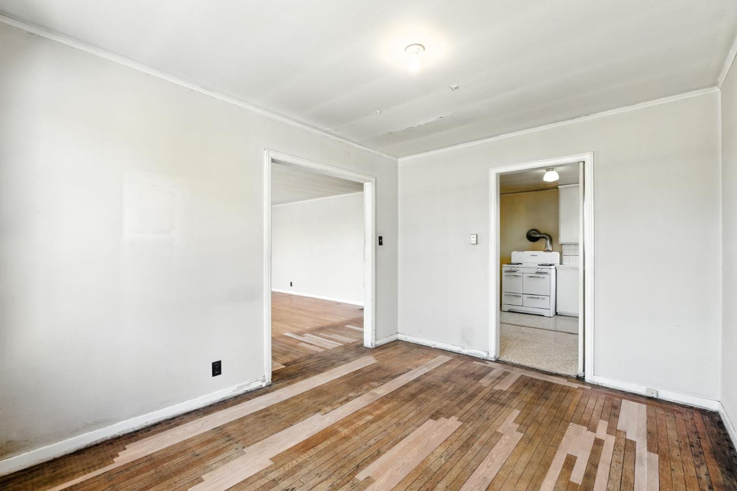 Detail Gallery Image 8 of 31 For 1333 Williams Ave, San Bruno,  CA 94066 - 3 Beds | 1 Baths